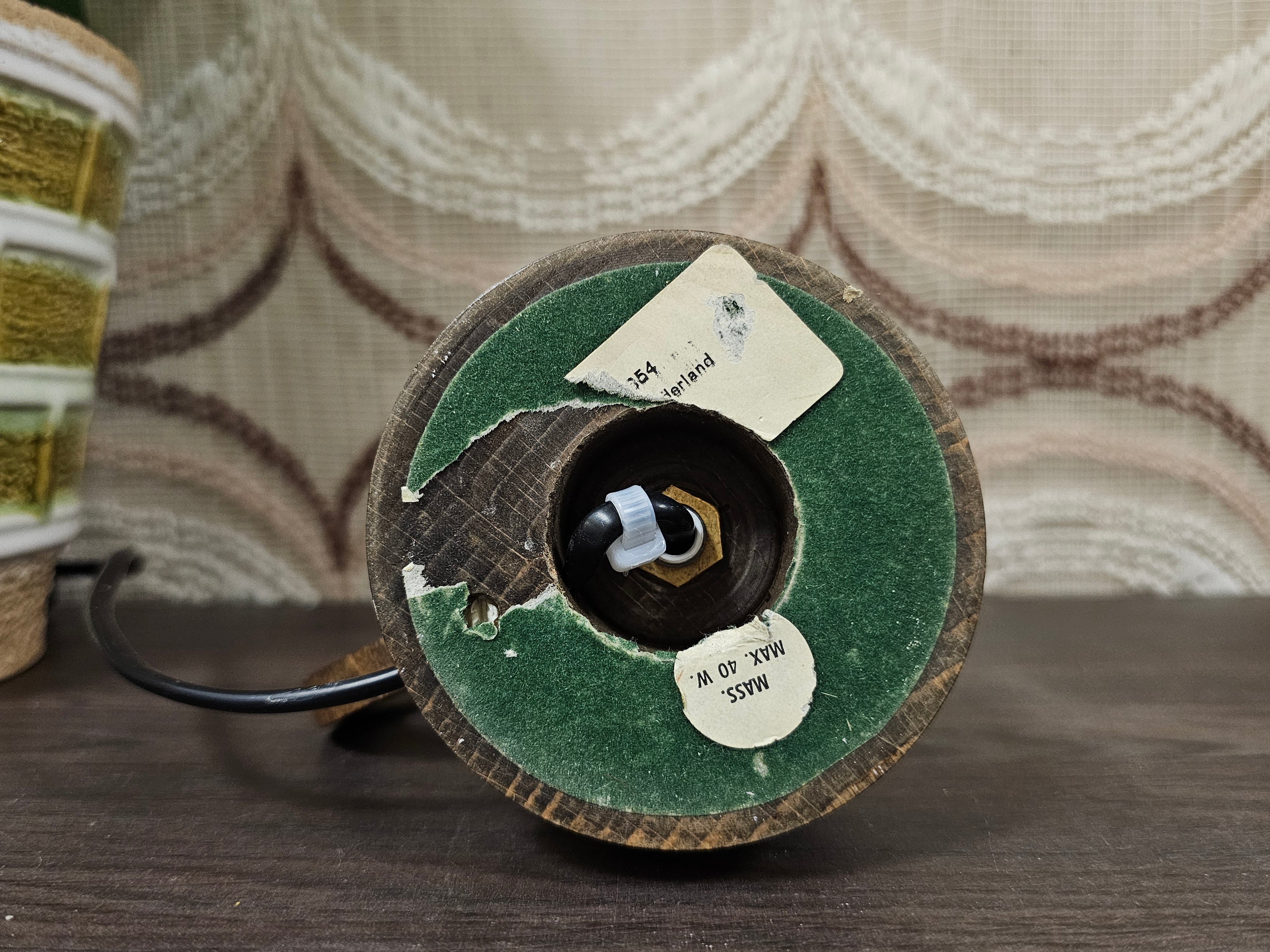 Vintage houten tafellamp
