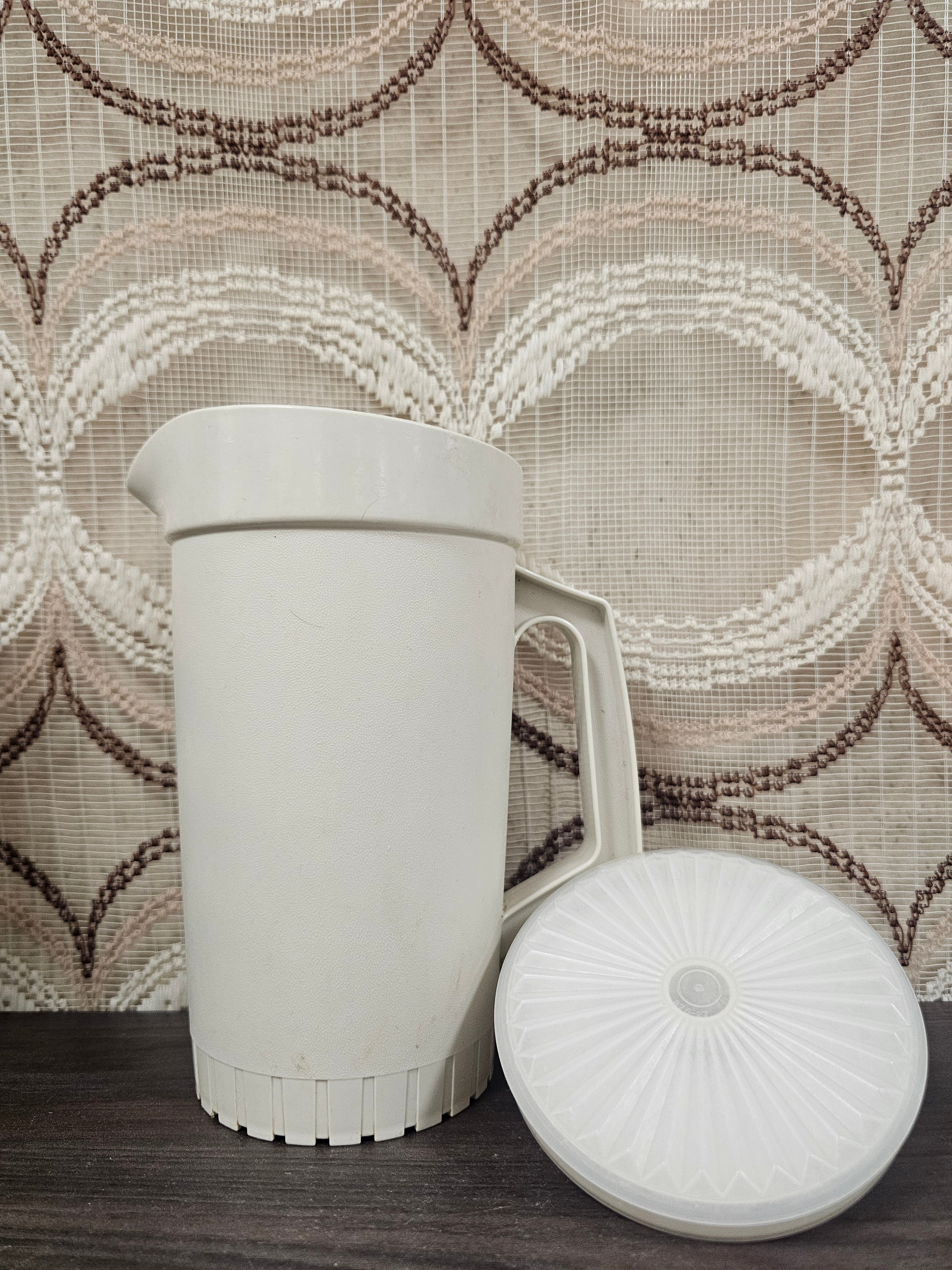 Tupperware kan crème met deksel – vintage jaren 80