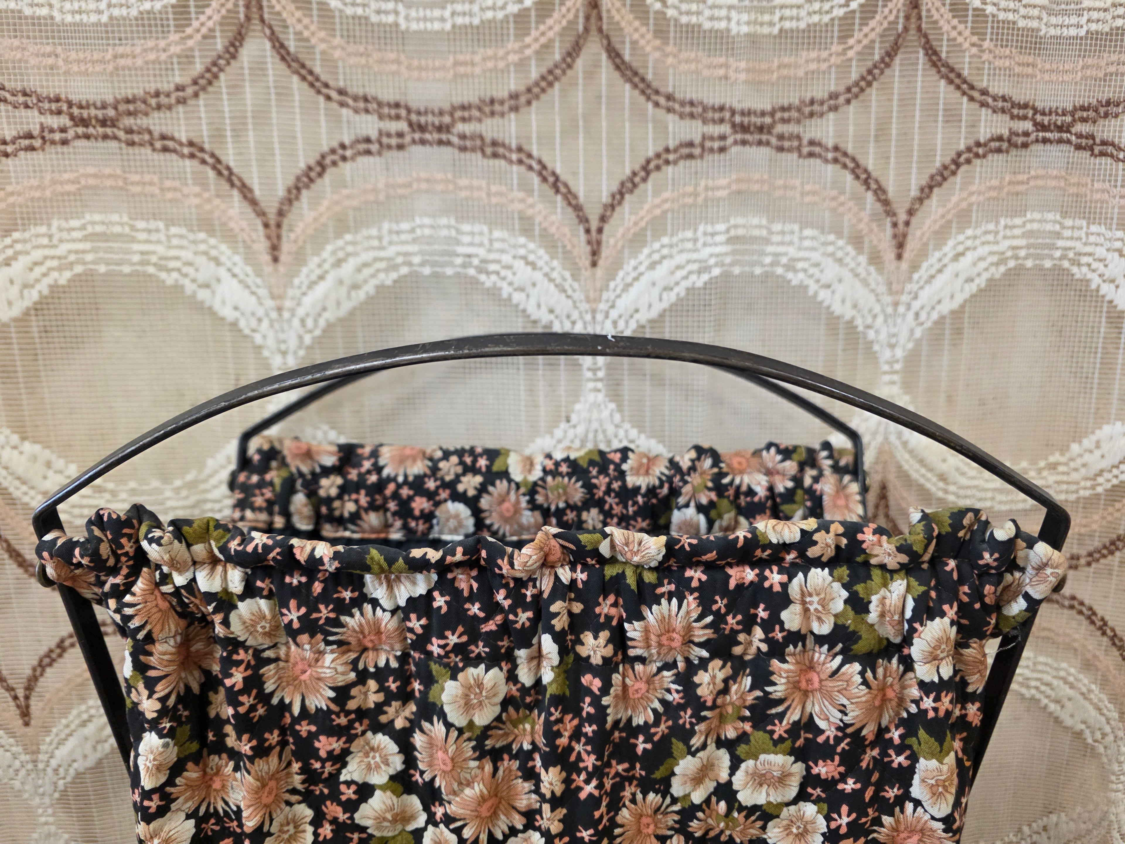 Vintage opvouwbare breimand met bloemenstof