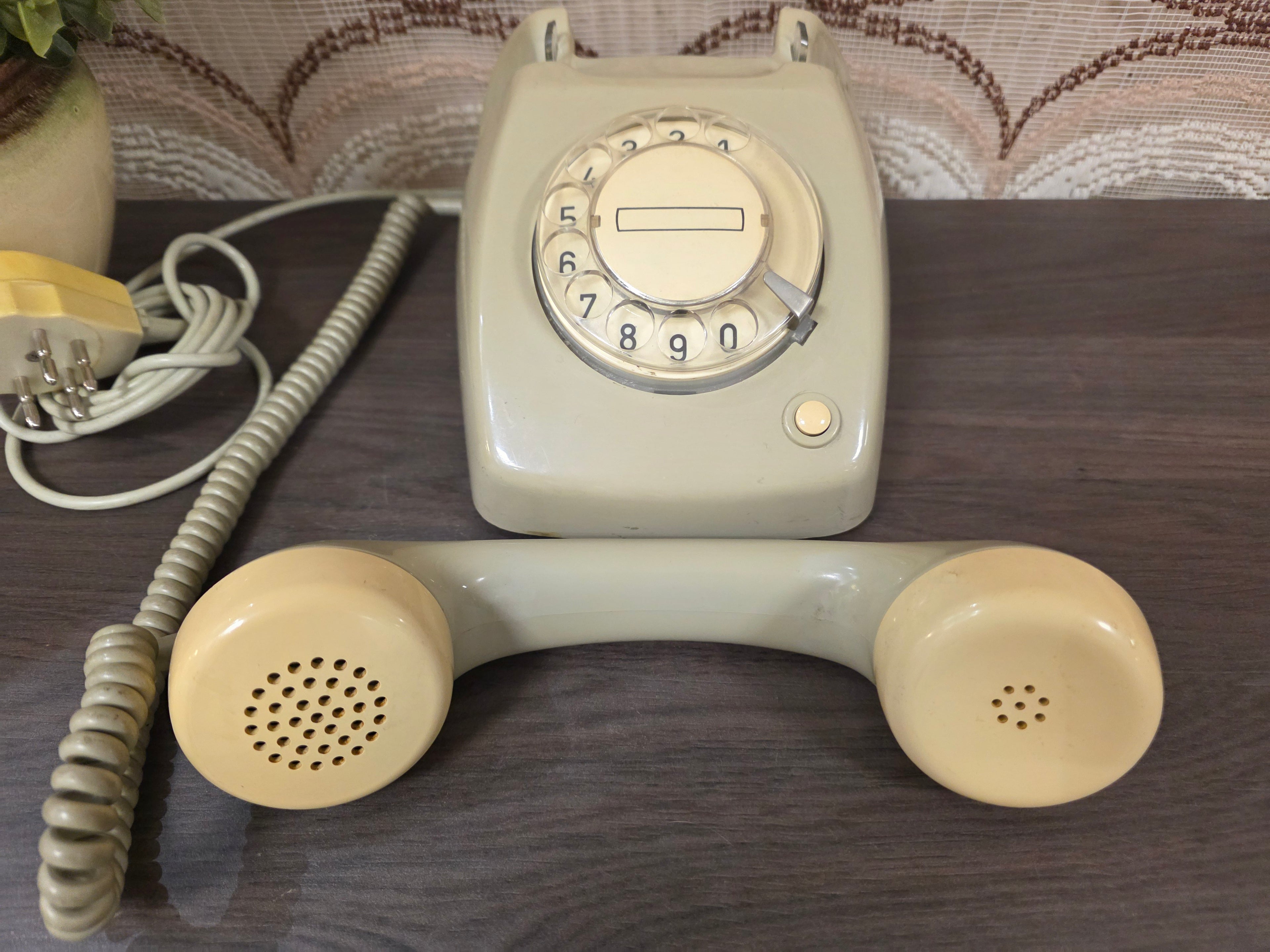 Vintage PTT T65 telefoon originele draaischijf jaren 70