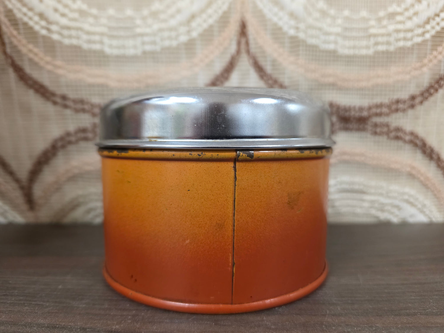Brabantia vintage oranje gevlamd thee blik