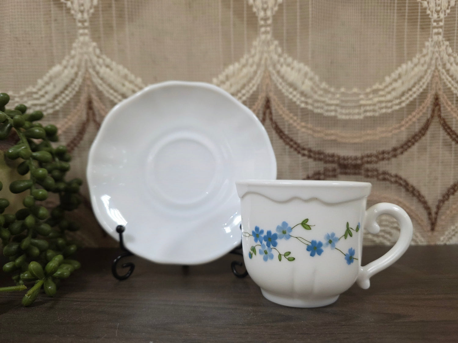 Arcopal France Veronica kop en schotel vintage