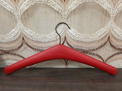 Skailederen kledinghanger rood