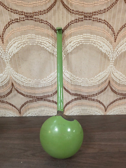 Vintage emaille soeplepel resedagroen crème