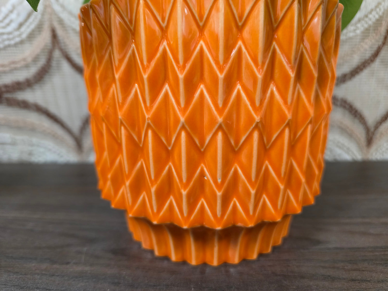 Retro bloempot oranje keramiek 12,5 x 14 cm