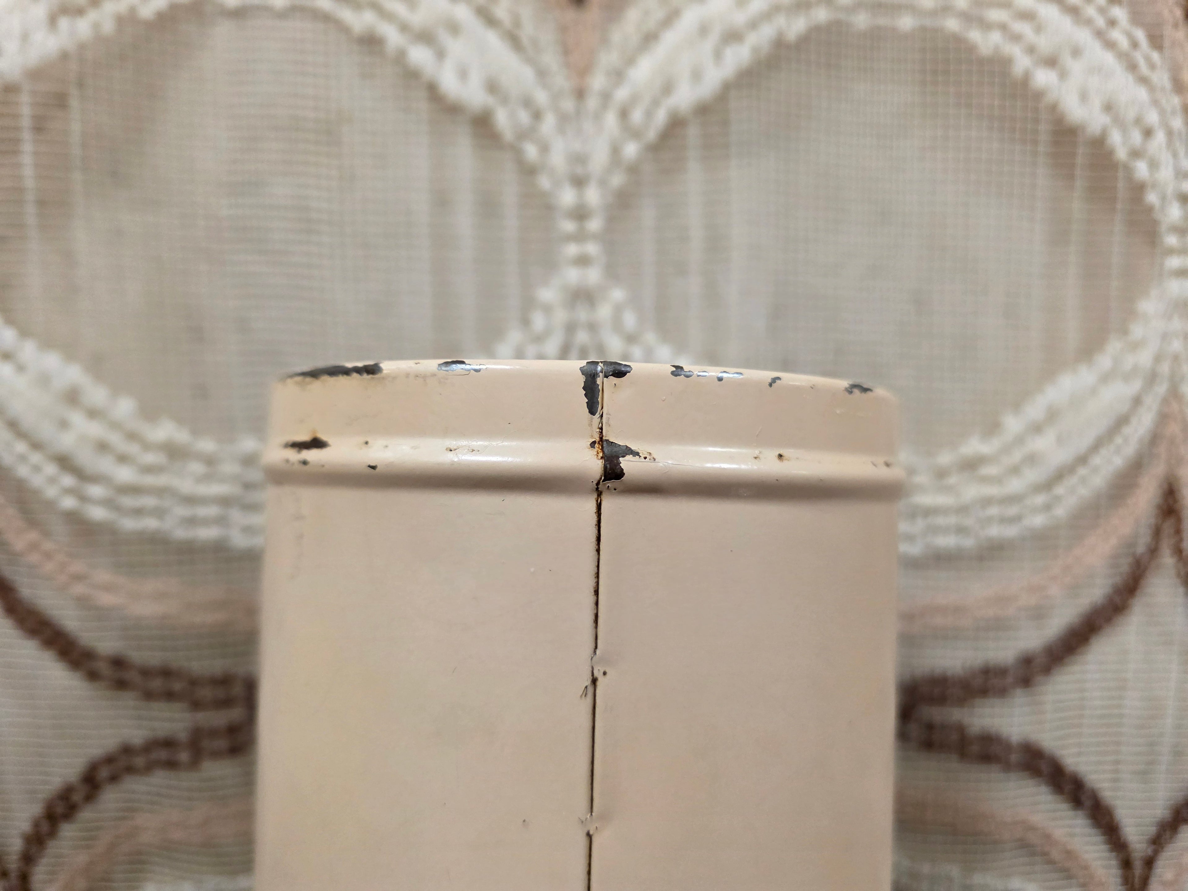 Brabantia suikerblik vintage jaren ’70 crèmekleurig