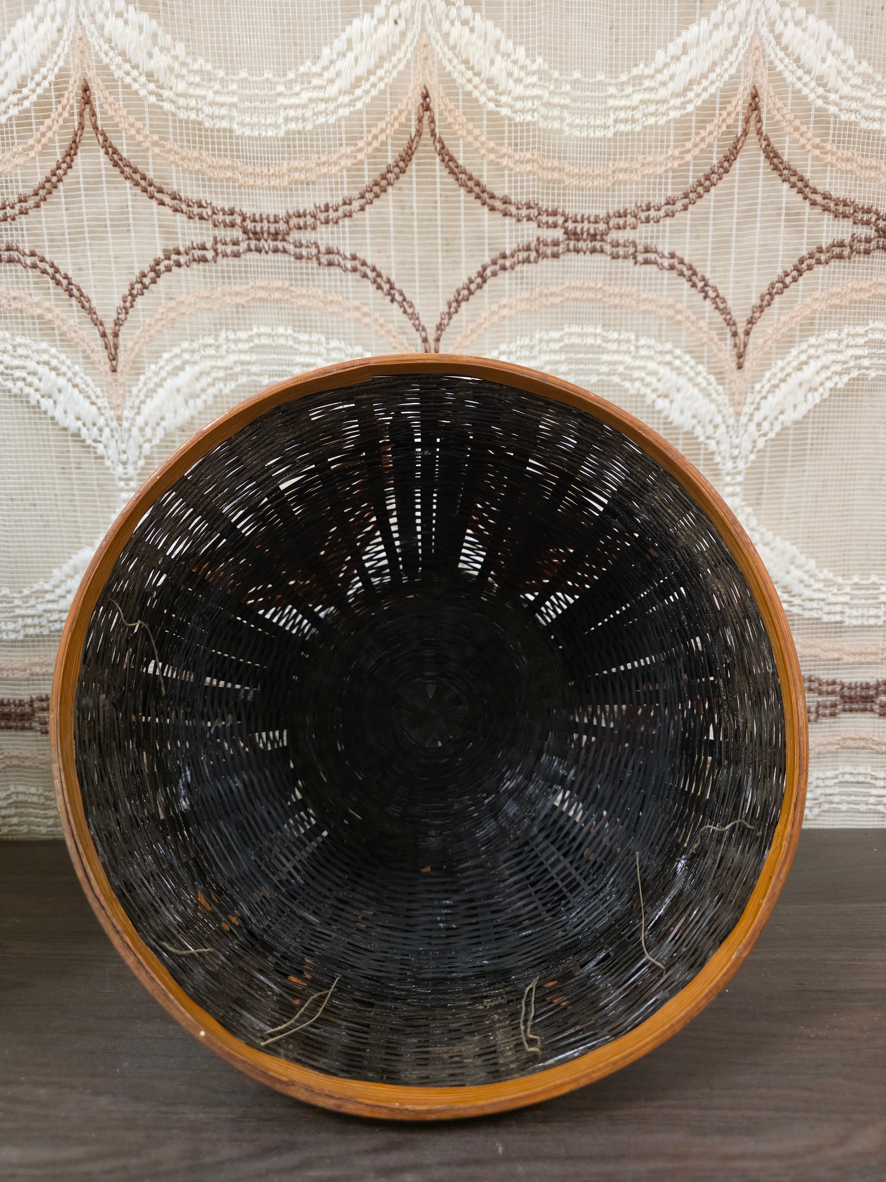 Vintage rotan bloempot 23,5 cm diameter