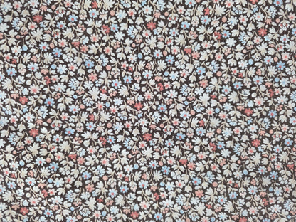 Ovaal tafelkleed met kleine bloemetjes