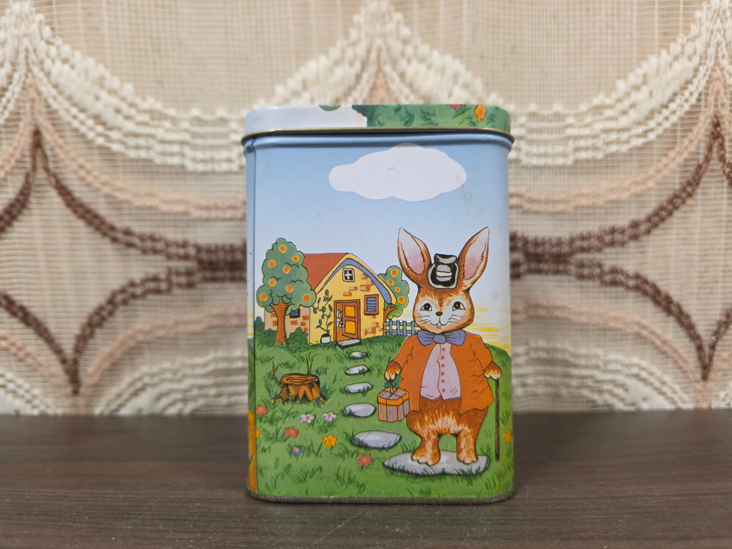 Paasblik met paashaasjes 12 x 8,5 x 8,5 cm