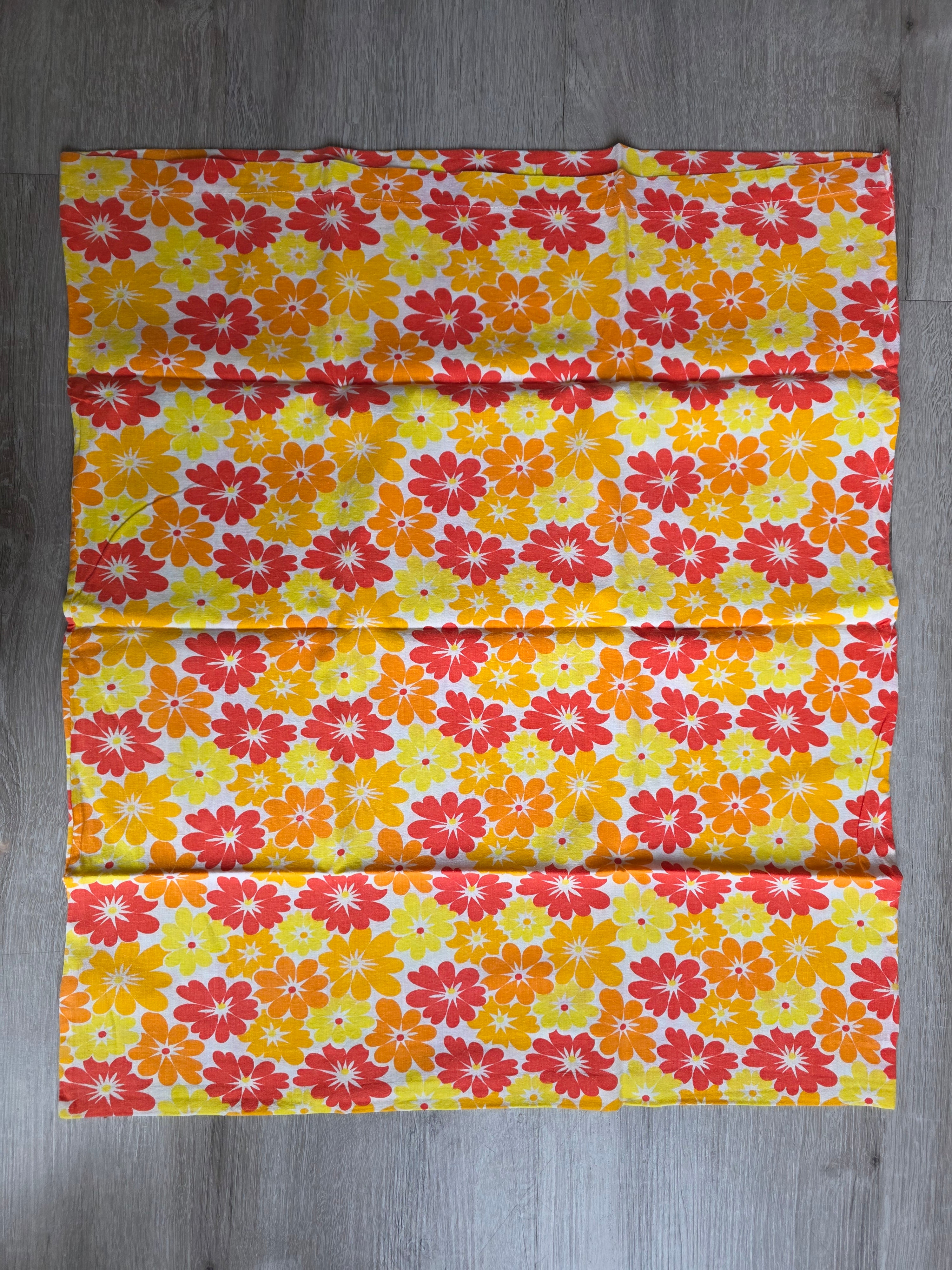 Vintage kussensloop bloemenprint 57 x 66 cm