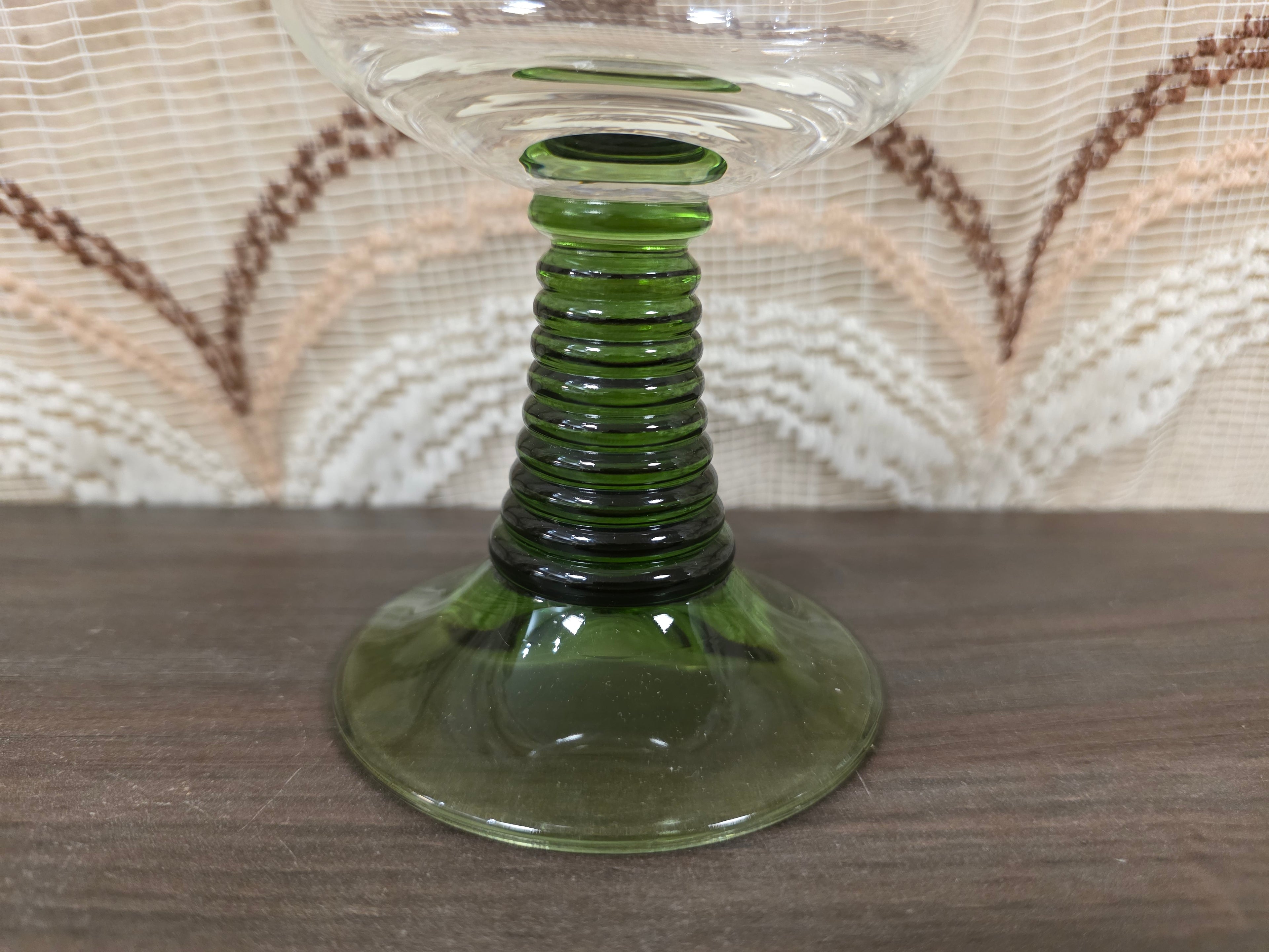 Vintage Roemer Riesling wijnglas met druivenmotief