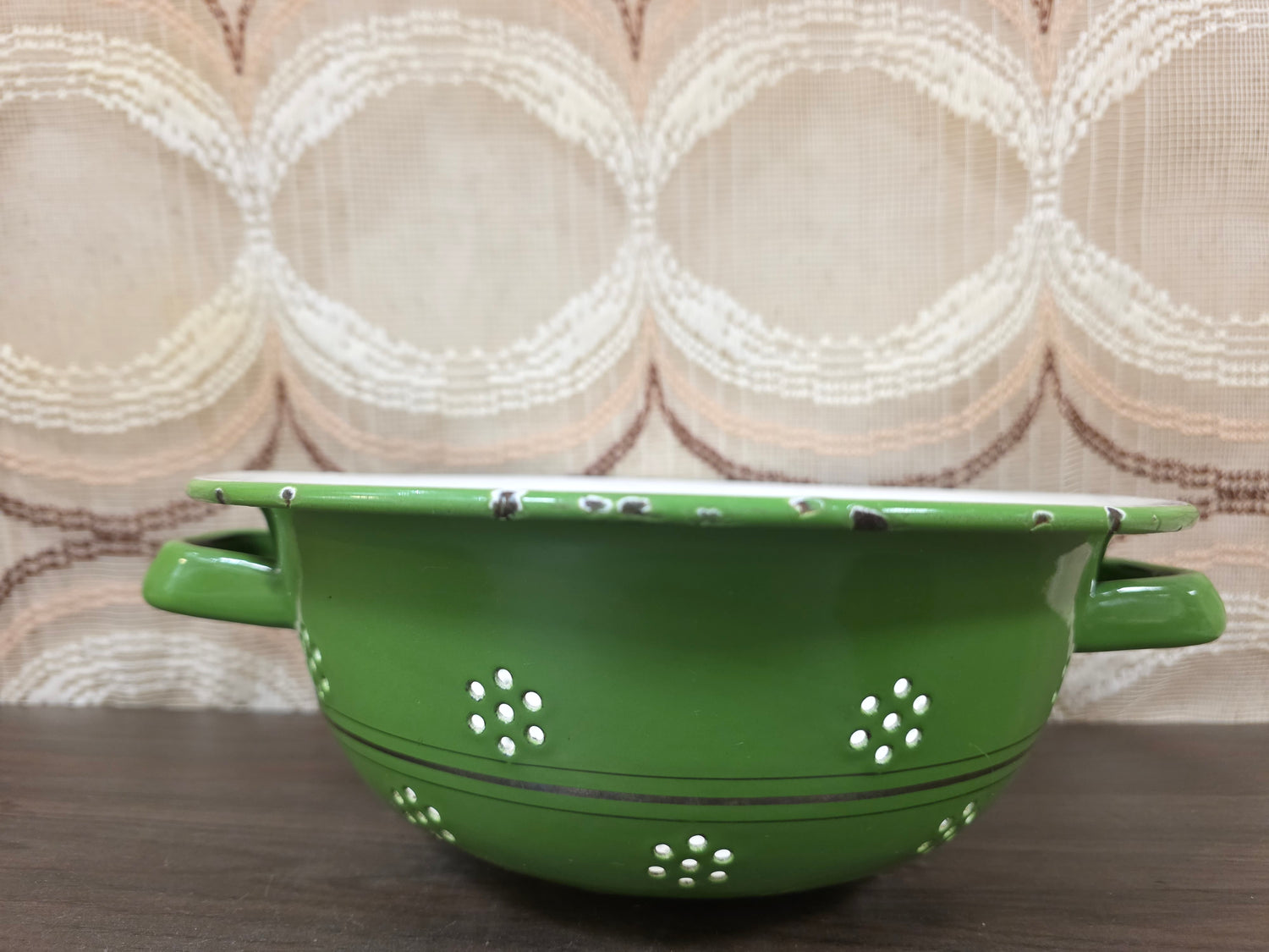 Vintage emaille vergiet reseda groen 26 cm