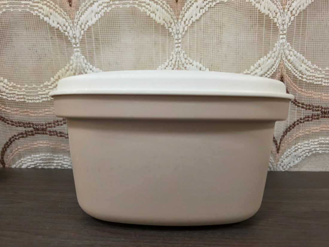 Tupperware beige serveerwonder met vergiet