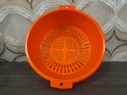 Vintage vergiet oranje DBP Plastics Antwerp jaren 70 kunststof