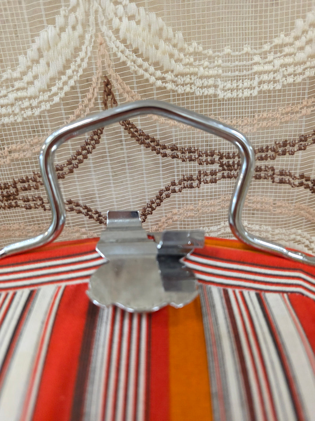 Vintage theebeurs met knip gestreept