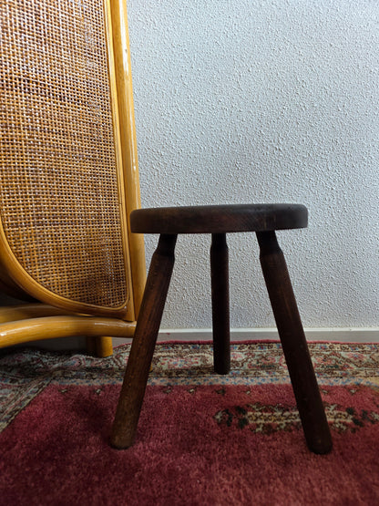 Vintage houten plantenkrukje driepoot krukje 26 cm