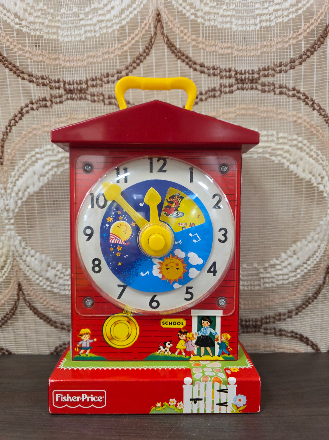 Fisher Price music box teaching clock