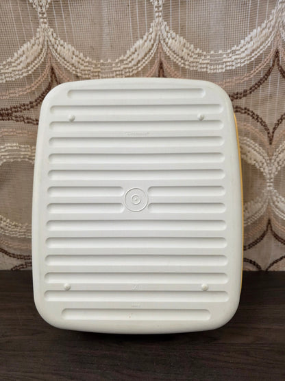 Tupperware Kornuit broodtrommel geel