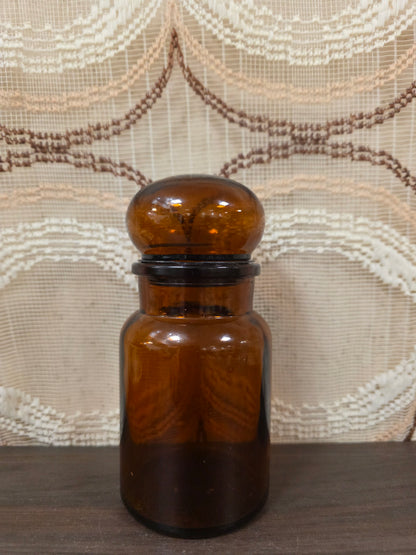 Bruine glazen apothekerspot