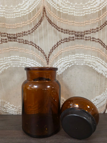 Bruine glazen apothekerspot