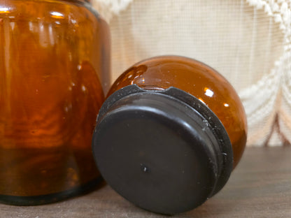 Bruine glazen apothekerspot