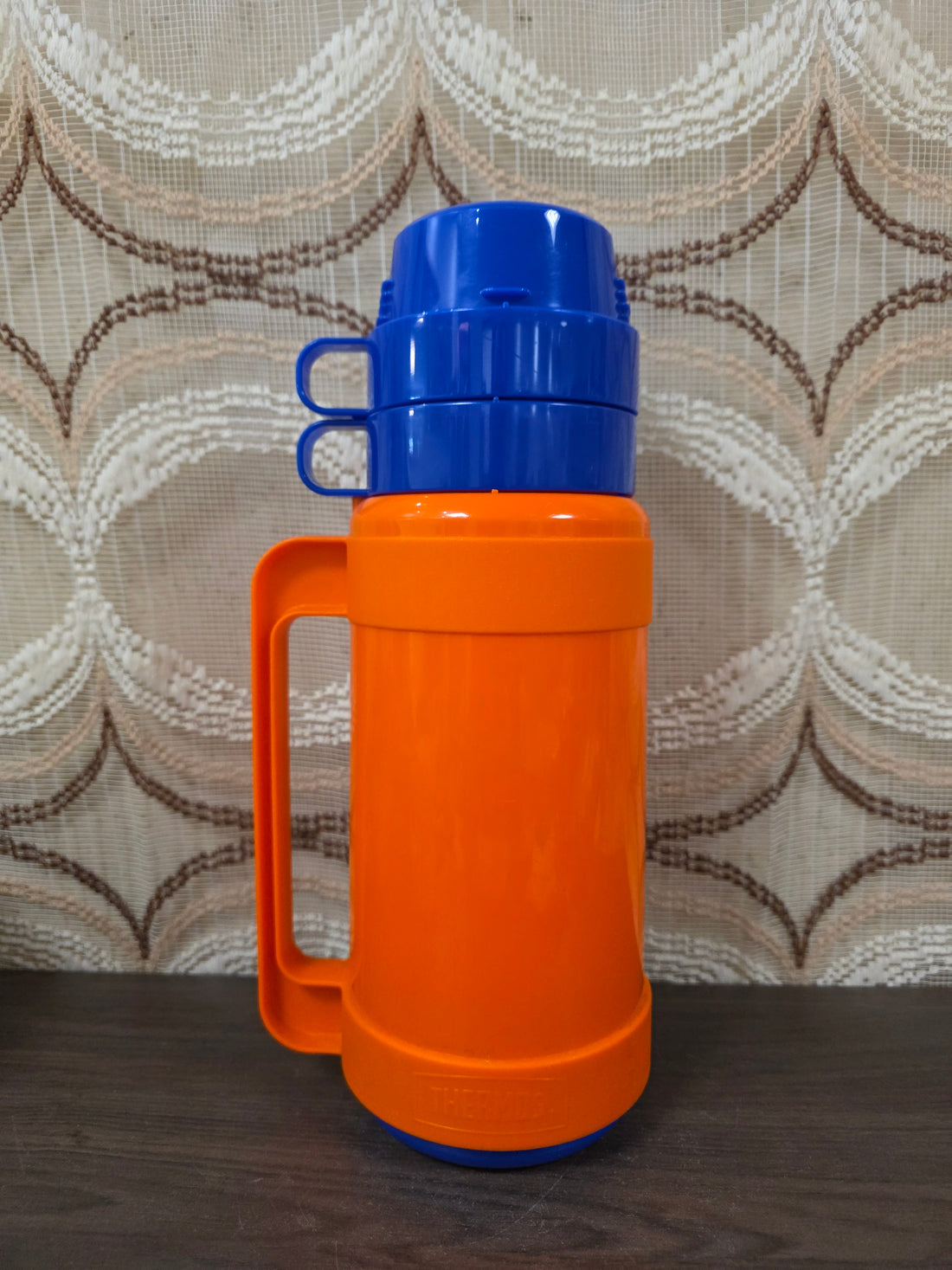 Thermoskan oranje met bekers 0.75L