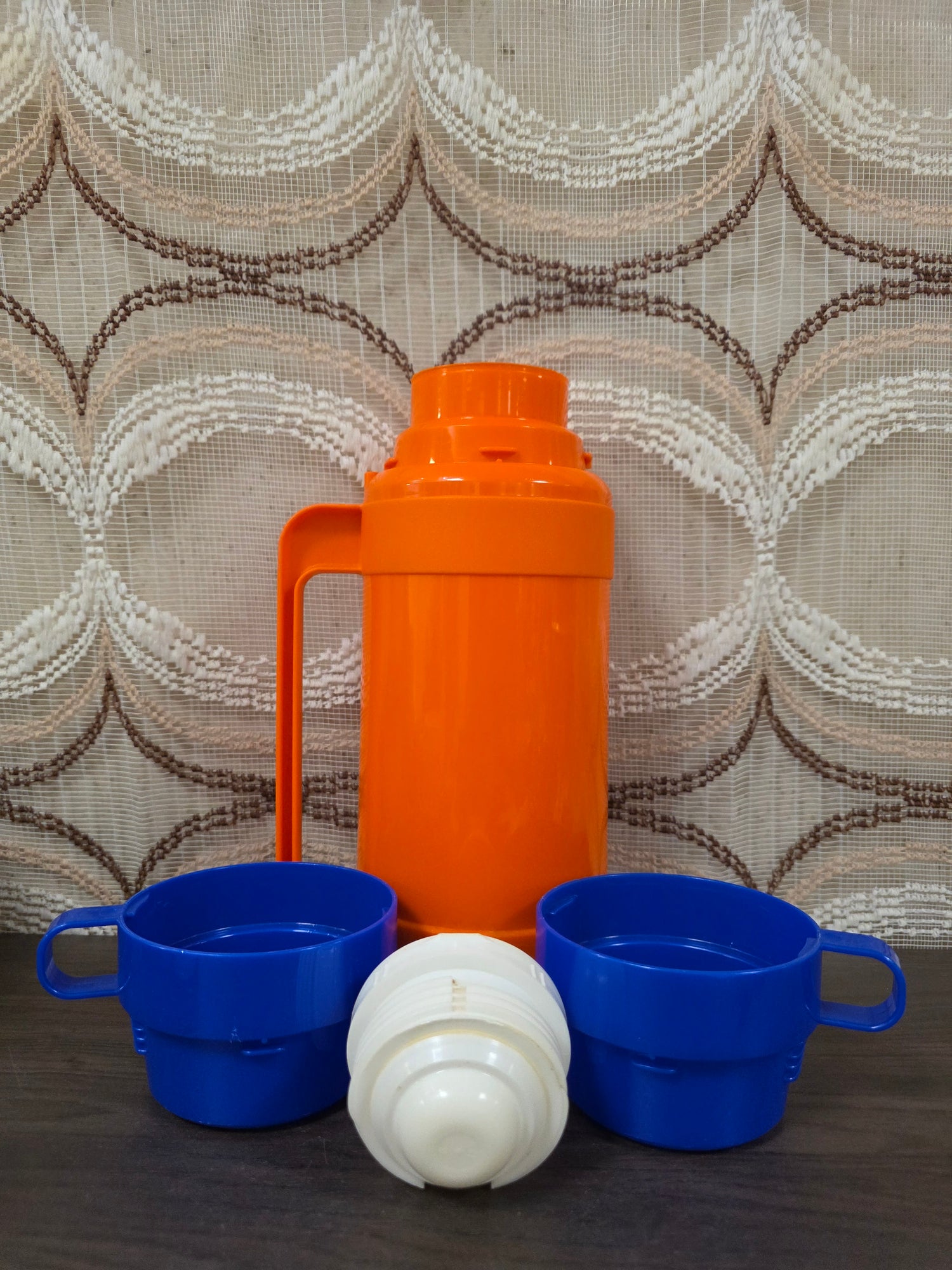 Thermoskan oranje met bekers 0.75L