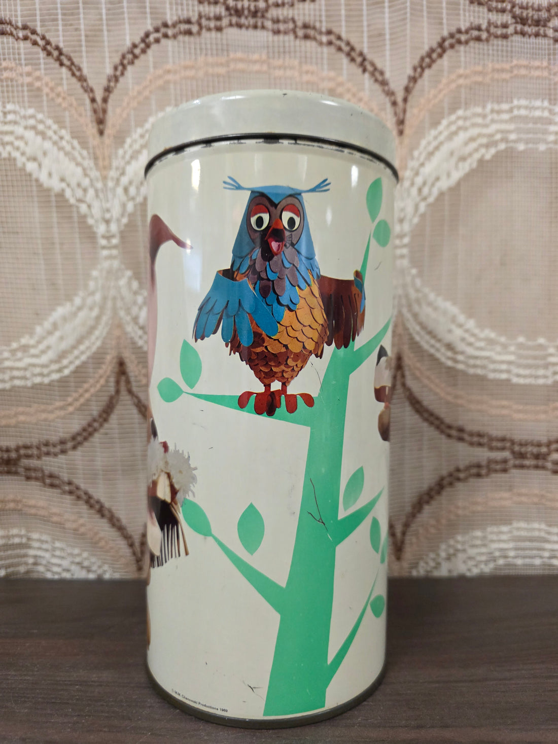 Vintage Bolletje beschuitblik Meneer de Uil, Vos &amp; Haas – De Fabeltjeskrant