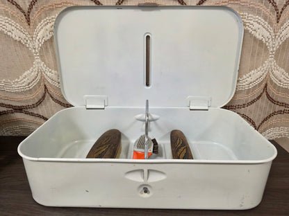 Vintage poetsdoos jaren 70 wit met oranje motief