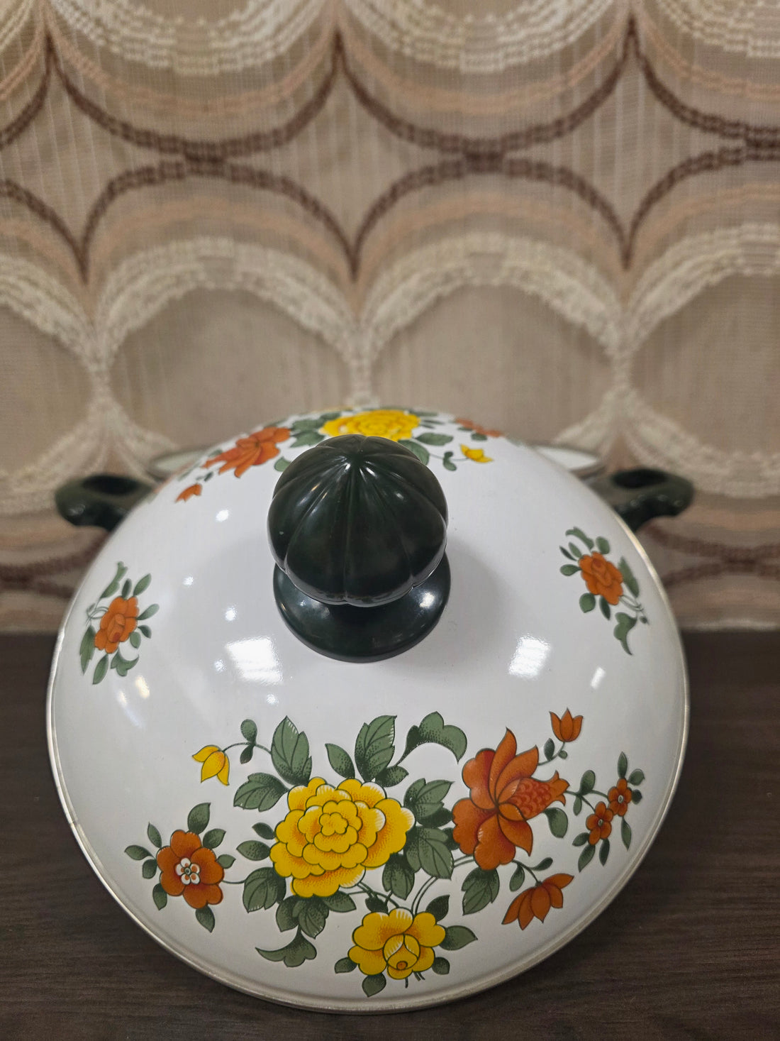 Vintage emaille kookpan met bloemendecor