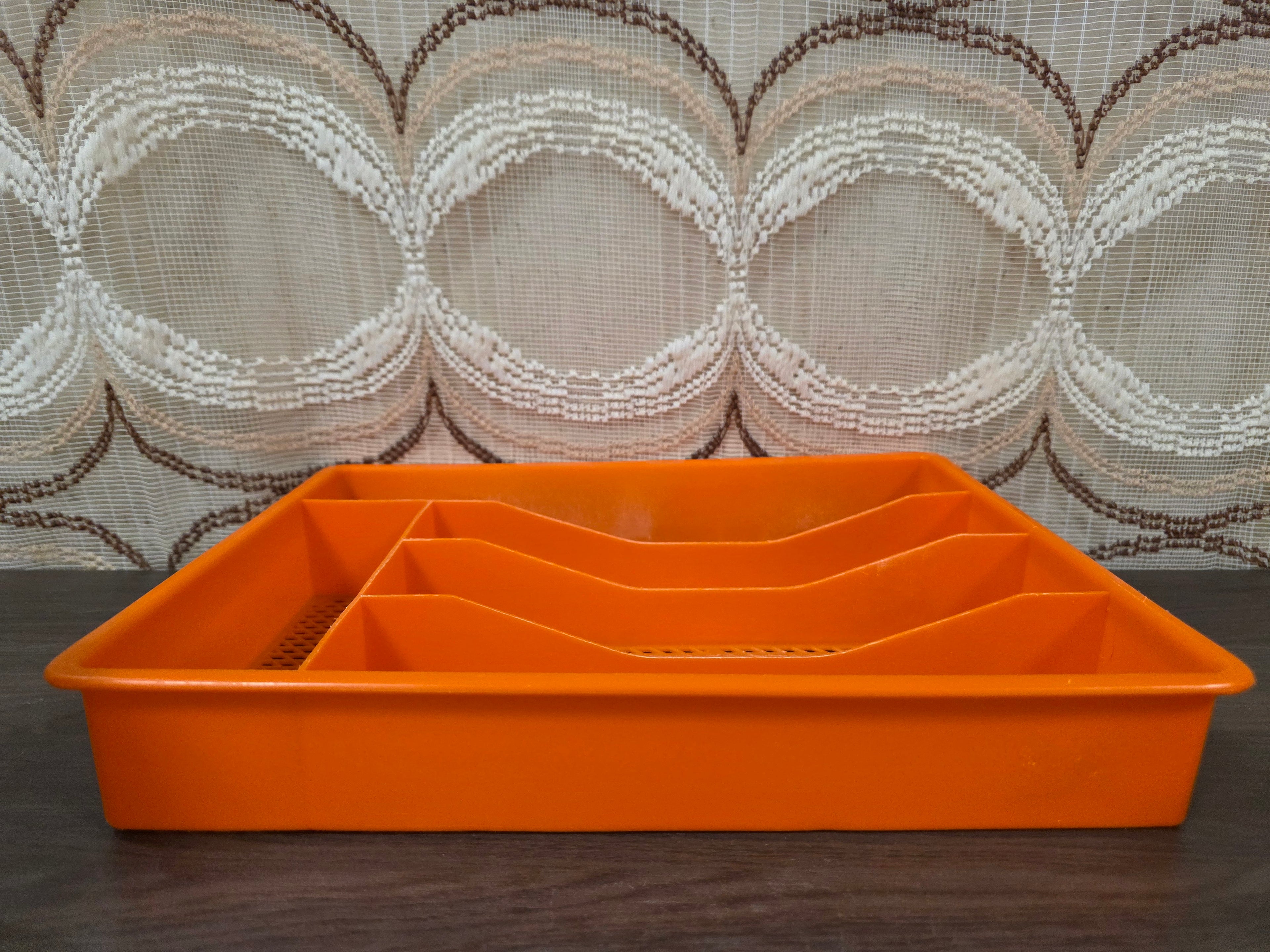 Oranje bestekmand jaren 70