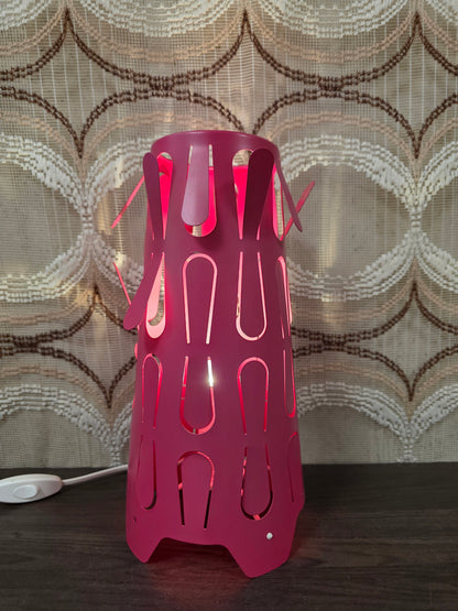 Ikea Kajuta tafellamp David Wahl roze jaren 90
