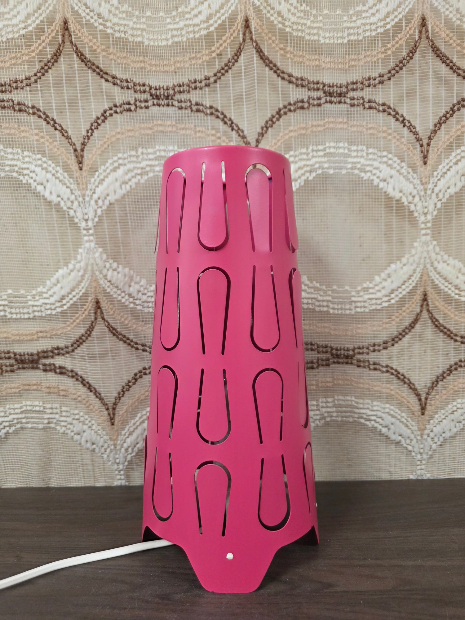 Ikea Kajuta tafellamp David Wahl roze jaren 90