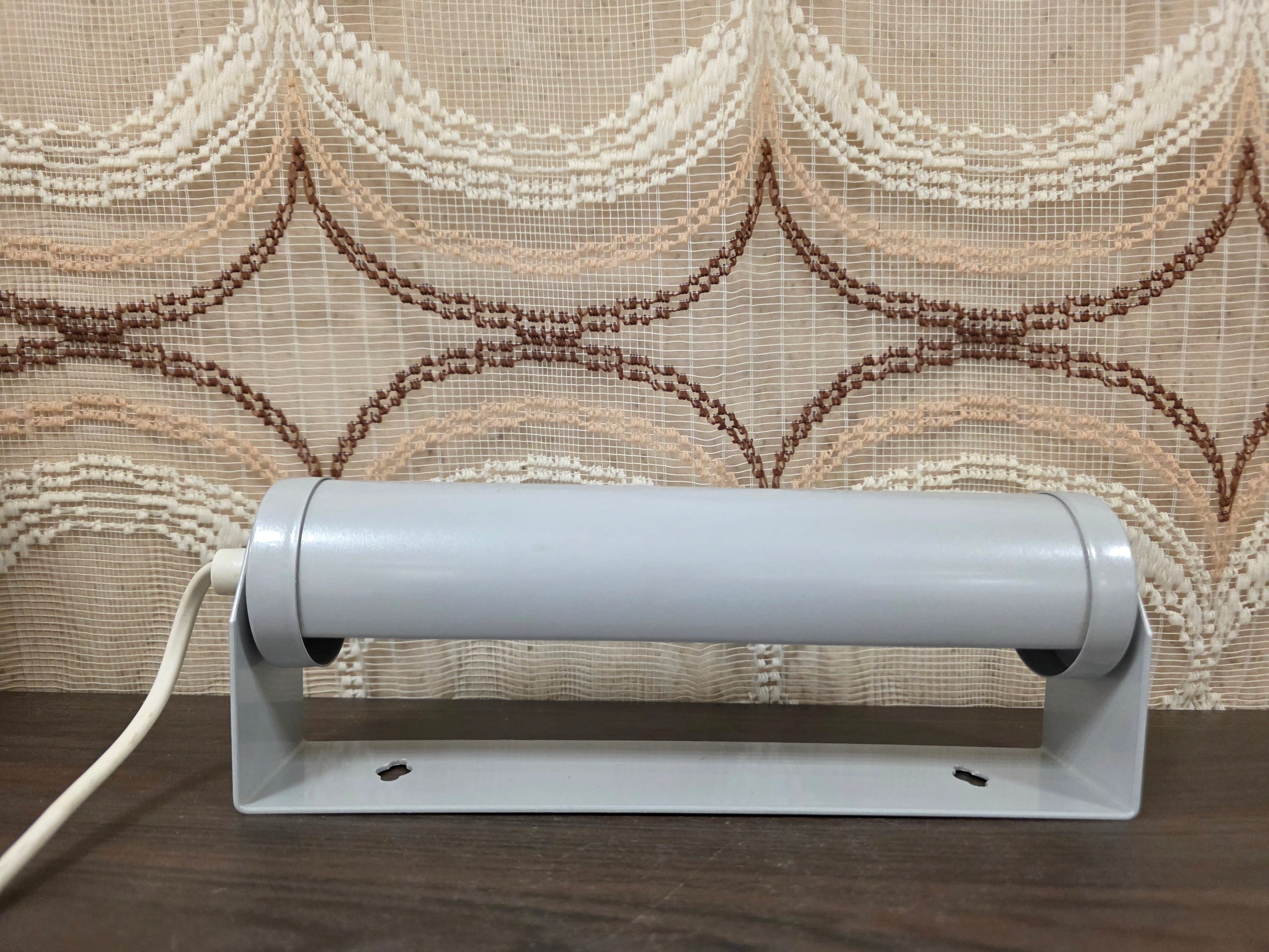 Vintage metalen wandlamp grijs verstelbare kap