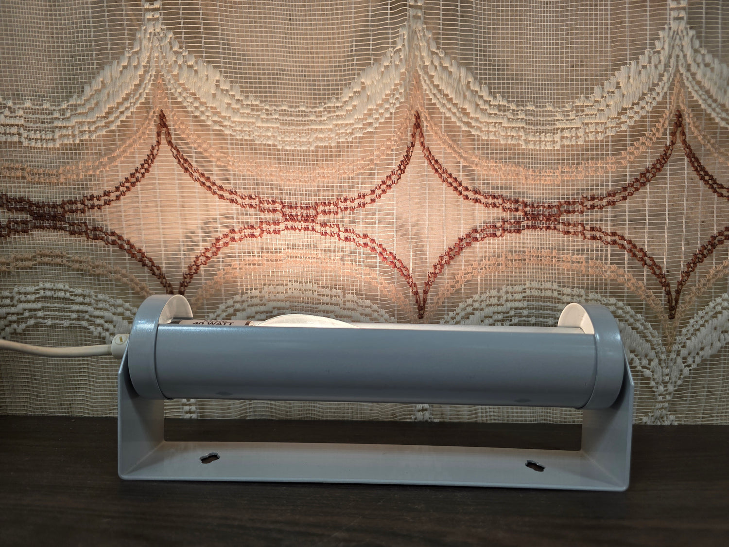Vintage metalen wandlamp grijs verstelbare kap