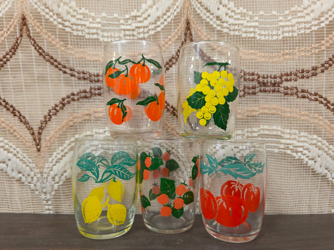 Vintage glaasjes met fruit decor