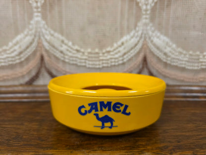 Vintage Camel asbak geel met deksel