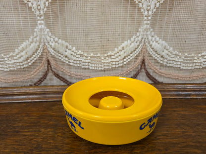 Vintage Camel asbak geel met deksel