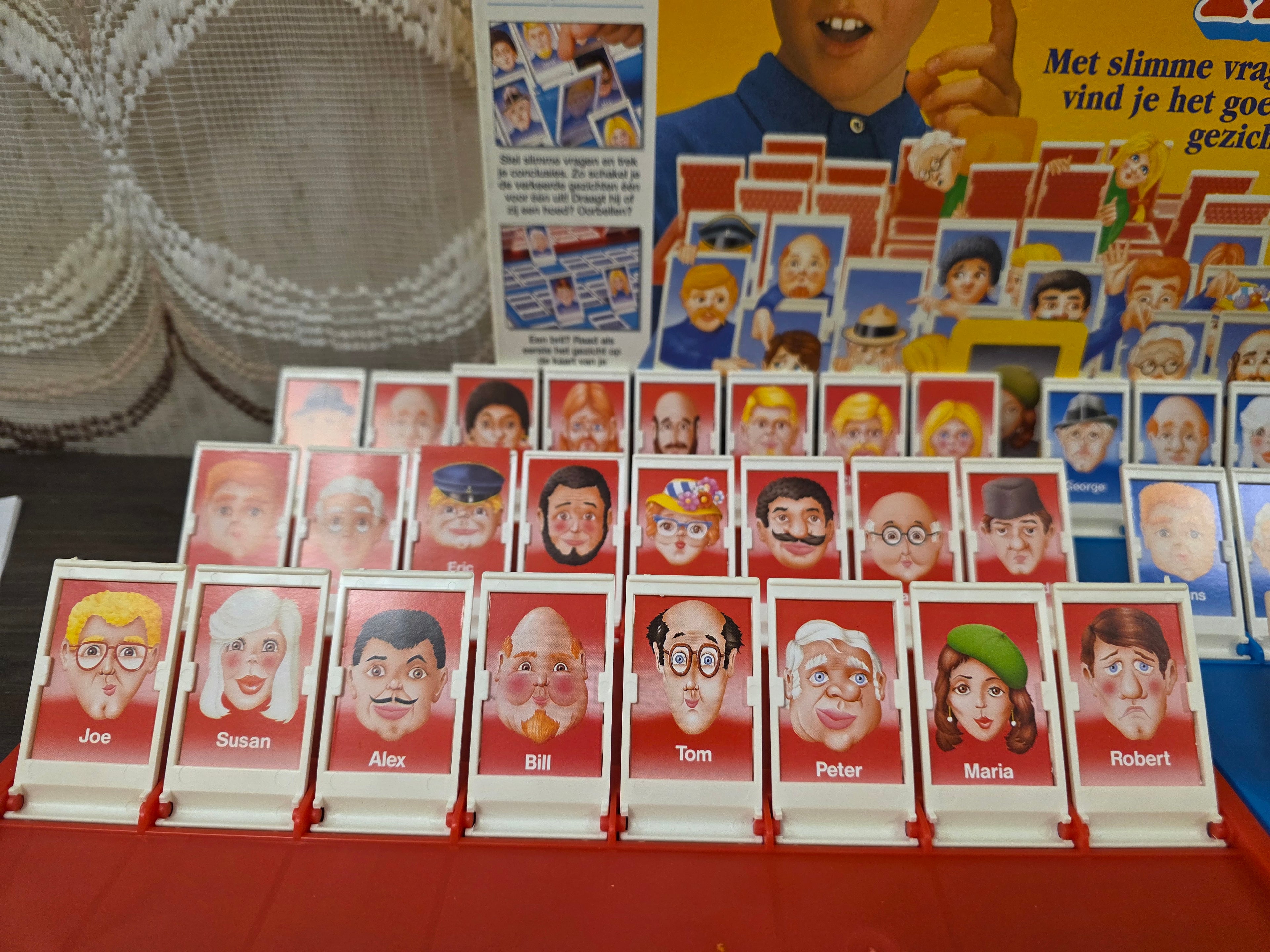 Vintage Wie is het? MB Spellen 1994