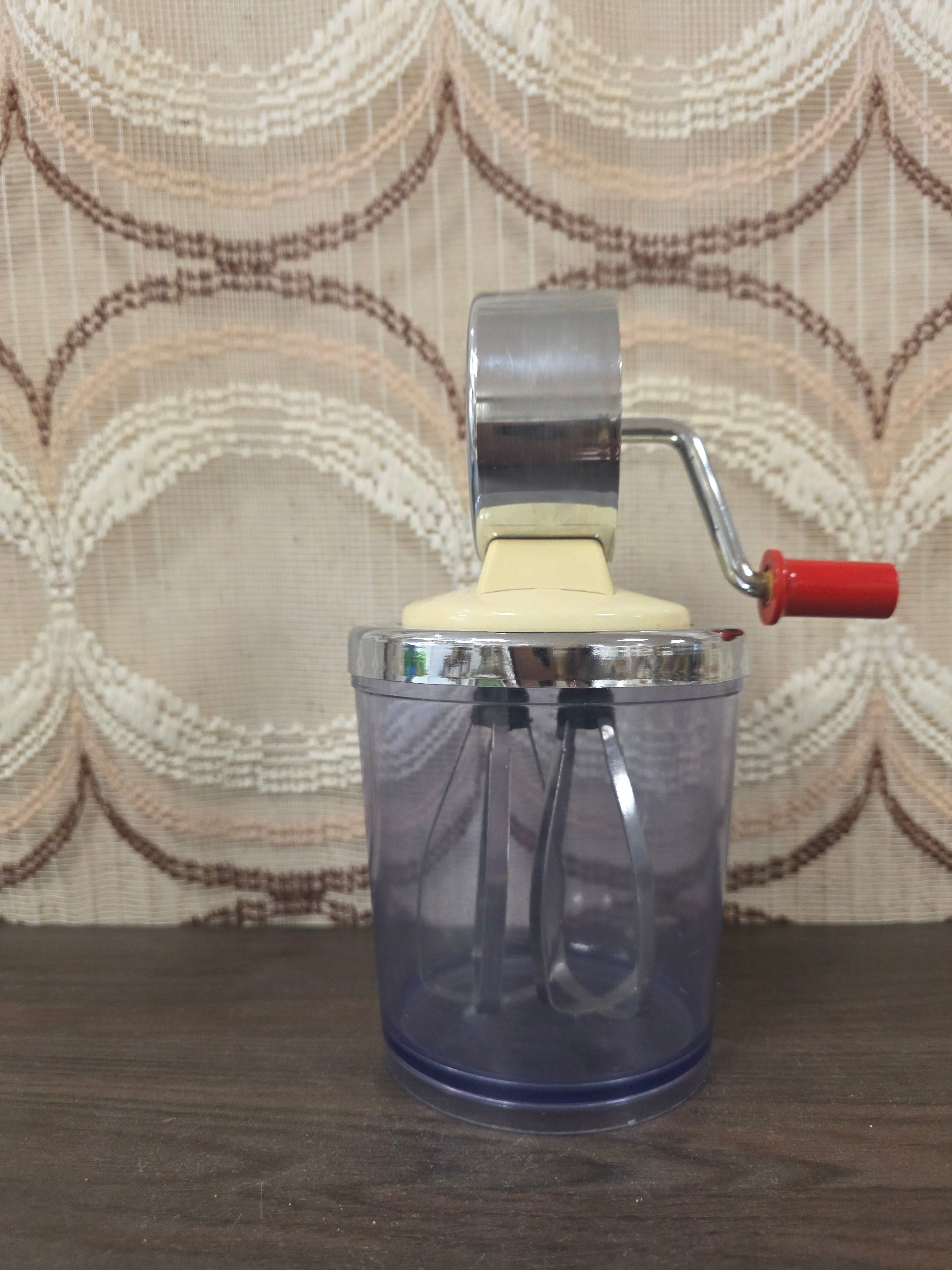 Vintage Brabantia handmixer met slinger