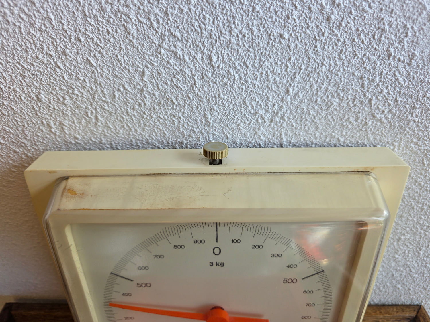 Brabantia Patrice keukenweegschaal wandmodel - vintage oranje