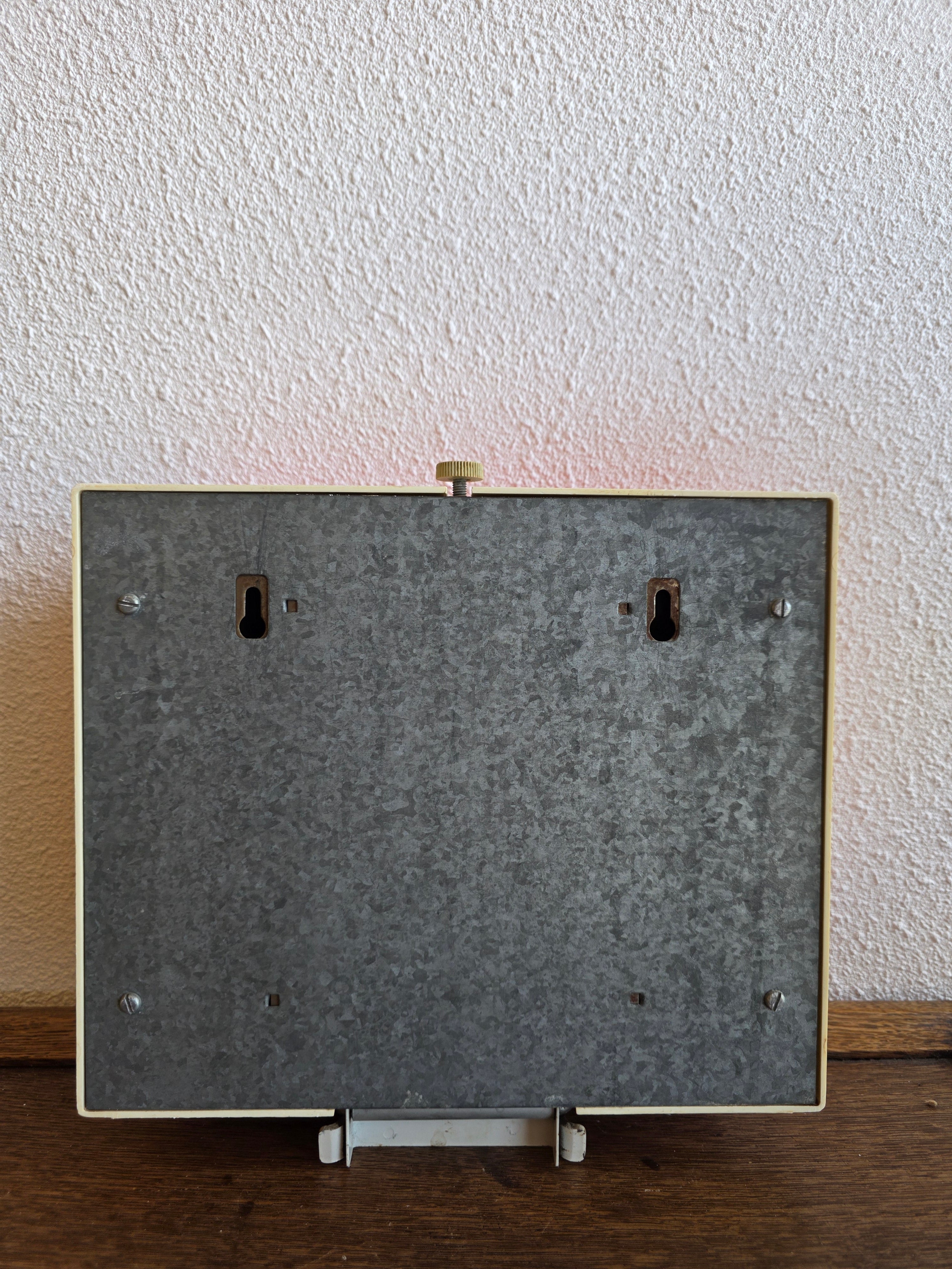Brabantia Patrice keukenweegschaal wandmodel - vintage oranje