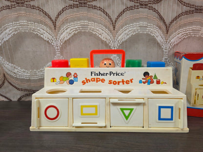 Vintage Fisher Price vormenstoof speelgoed shape sorter