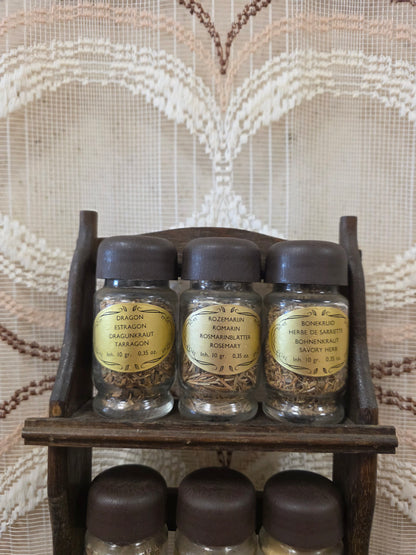 Vintage kruidenrek met 9 kruidenpotjes hout