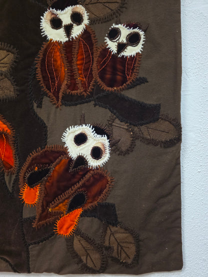 Vintage wandkleed met uilen bruin oranje jaren 70