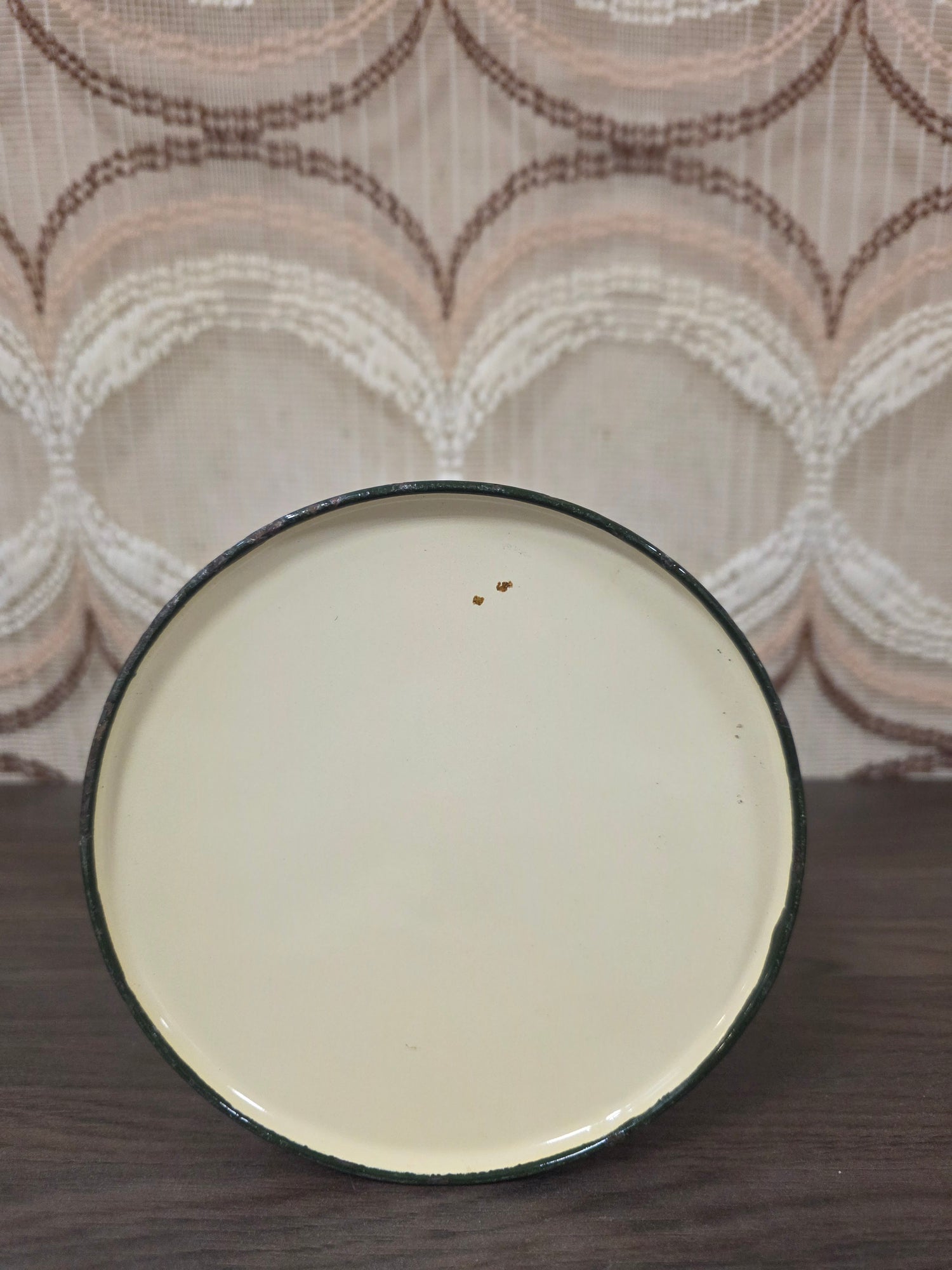 Vintage emaille schenkkan met varken