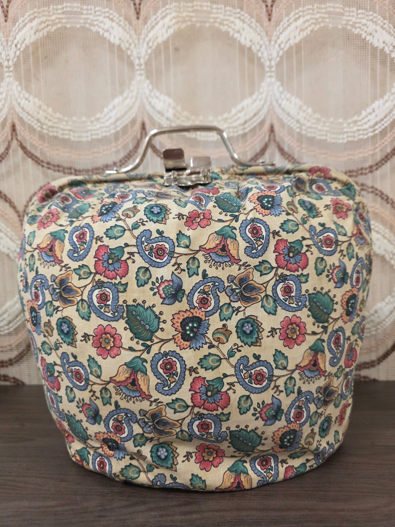 Douwe Egberts theebeurs bloemenprint met knip