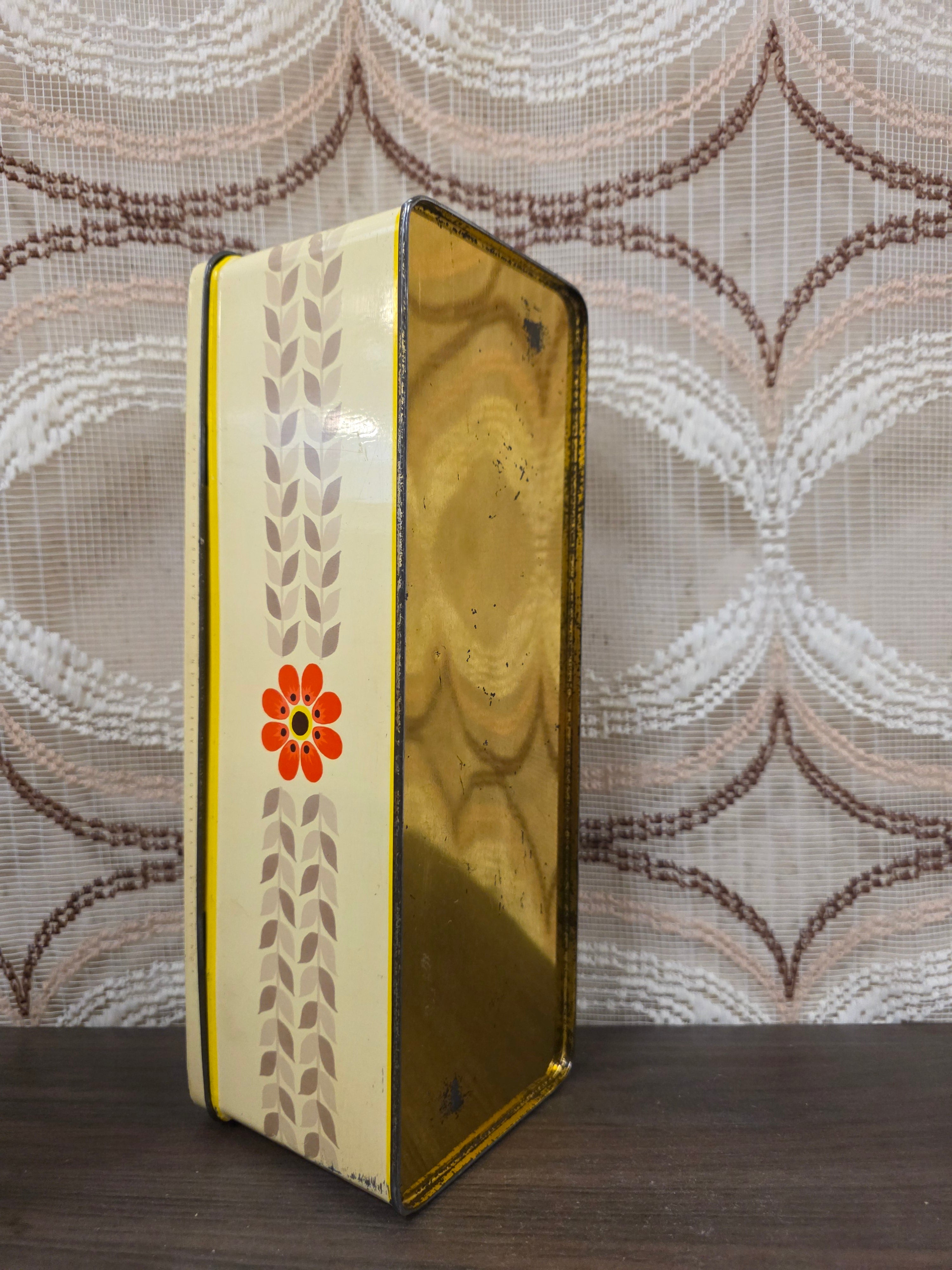 Vintage Verkade ontbijtkoekblik met bloemenprint