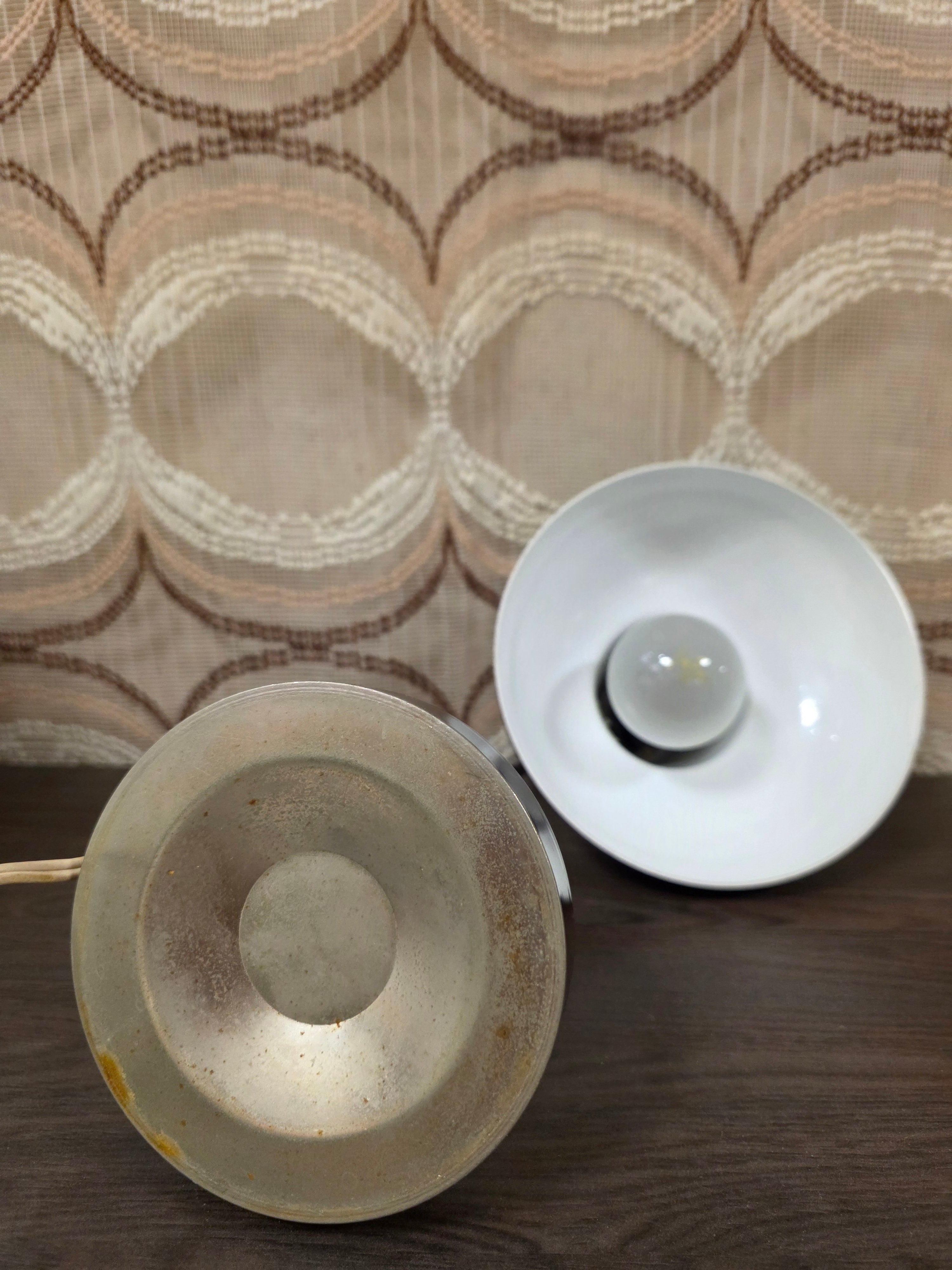 Vintage donkerbruine bureaulamp met verstelbare arm