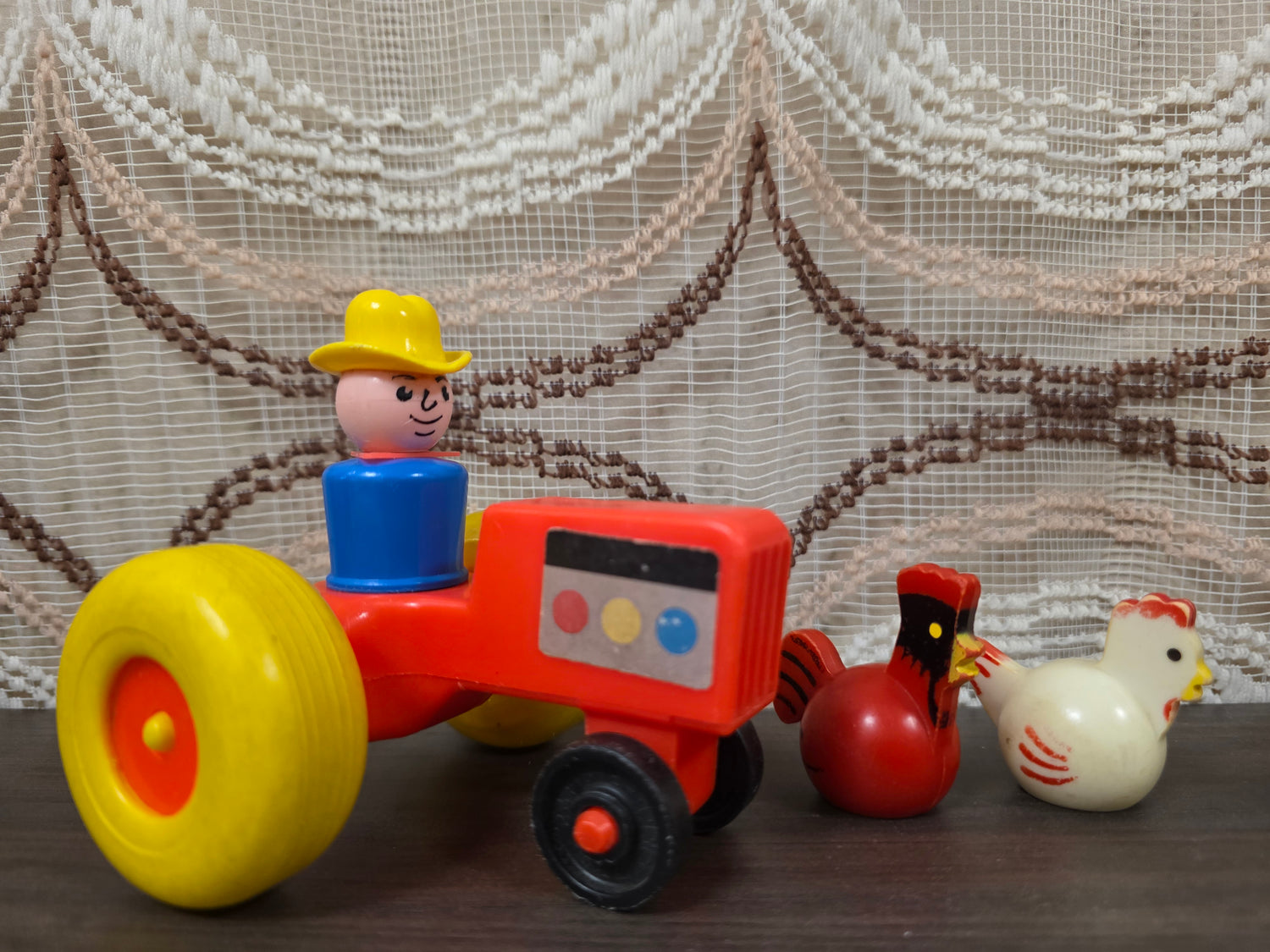 Fisher Price tractor met boer kip en haan